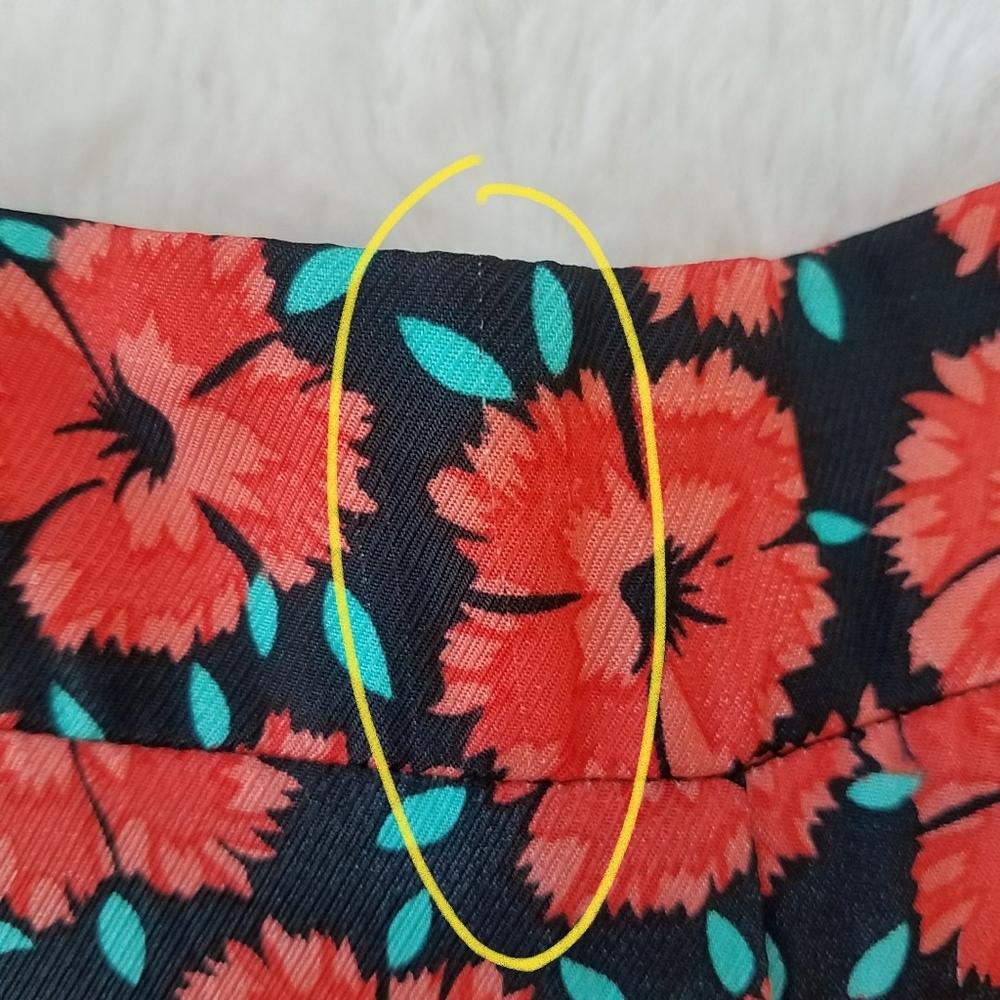 ETT:TWA Anthropologie Virginie Flared Poppy Print Pants - Picture 10 of 10